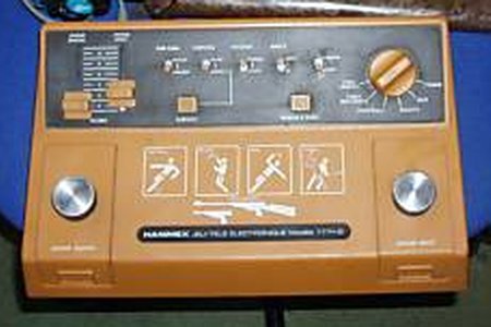 Hanimex 7771G (brown) Jeu-Tele Electronique (incl. Shooting)